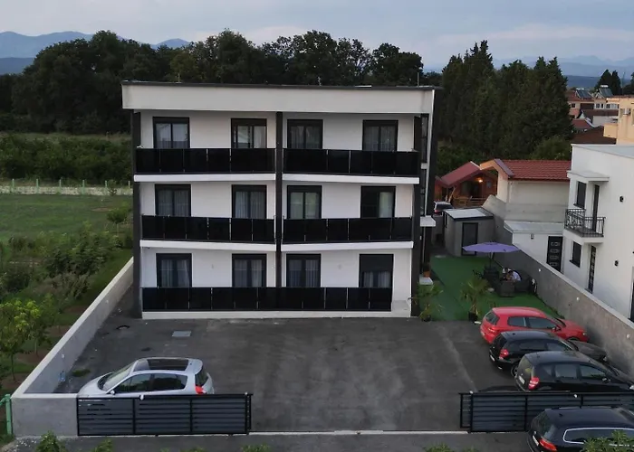 Nejla Apartmani Stoj