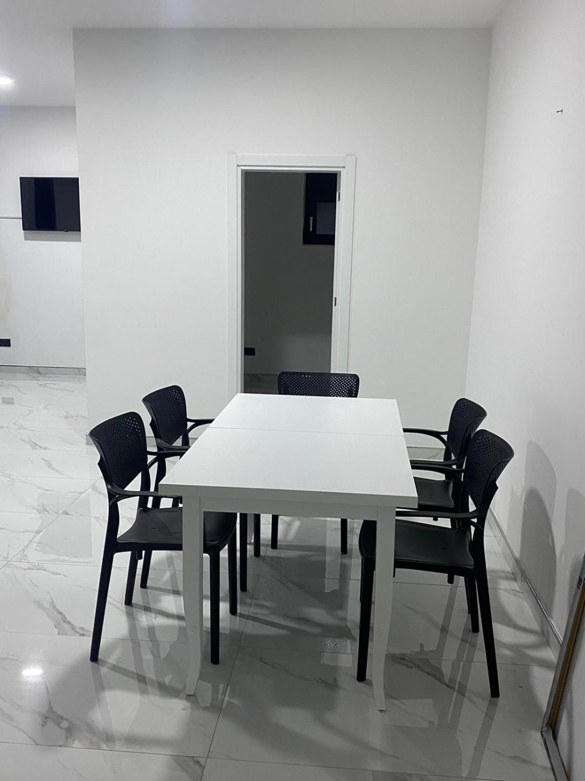 Nejla Stoj Apartment *